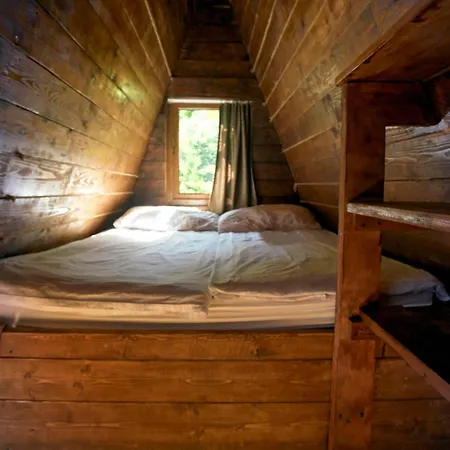 Апартаменты Baba Yagas House